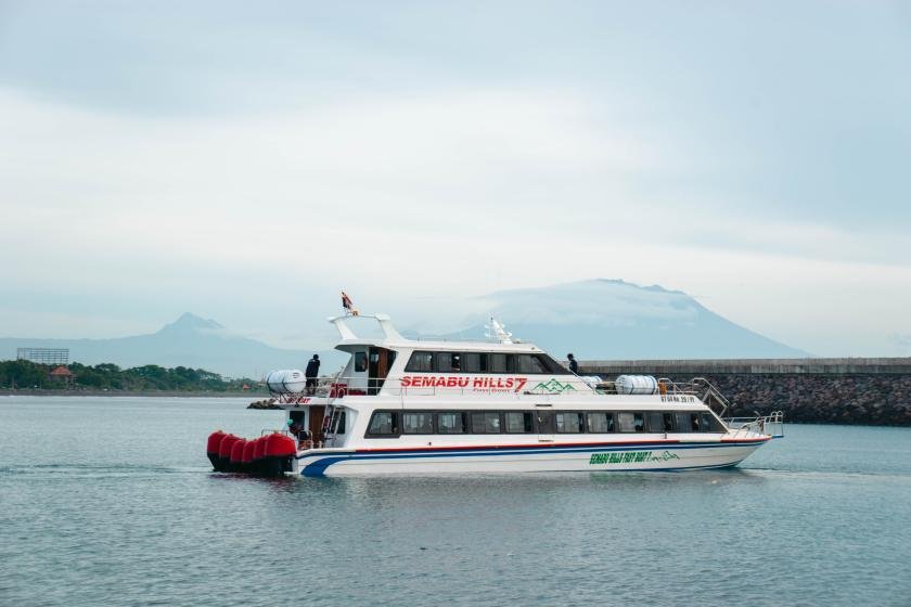 semabu-hills-fast-boat-i2prvki2